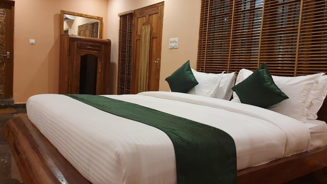 Elephant Valley Resort Pulpally 外观 照片