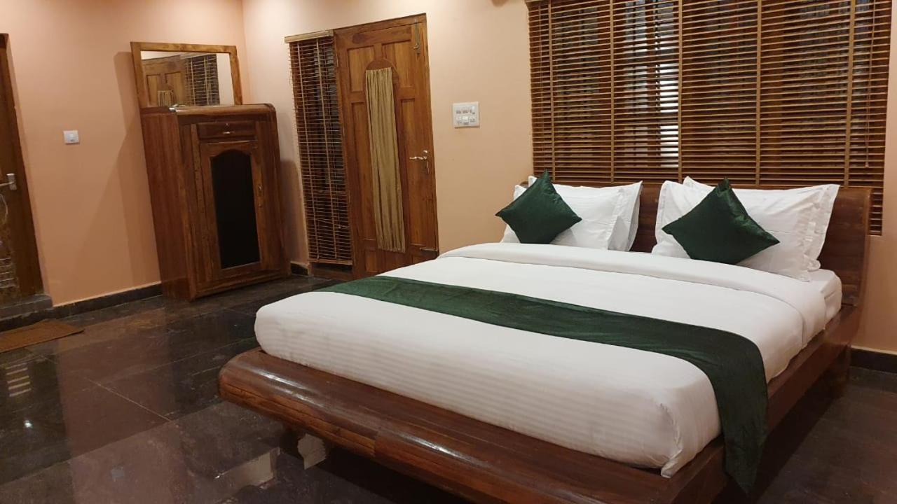 Elephant Valley Resort Pulpally 外观 照片